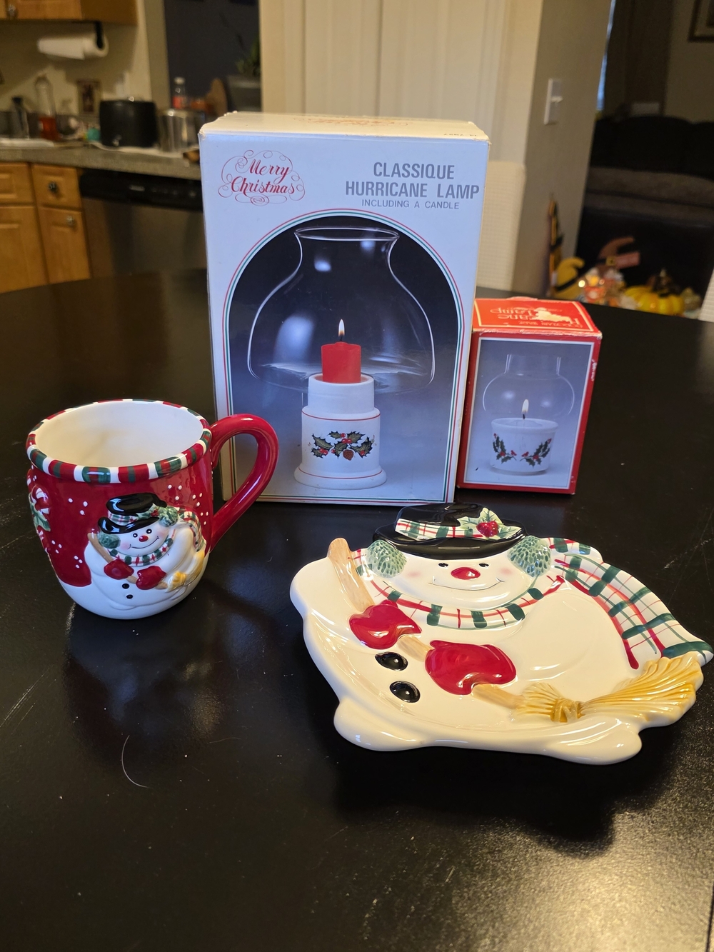 Fitz And Floyd Snowman Plate/mug And Hurricane Lamps Christmas Decor